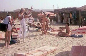 Dans Le Chaleur De St Tropez (1981)